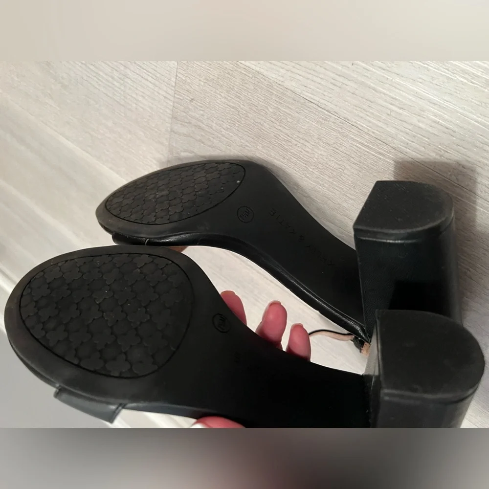 Kelly & Katie Black Heels (Women’s 7.5) - LAST PRICE. - Picture 9 of 10